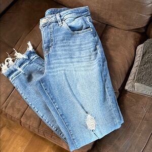 Jag Jeans Light Blue Distressed Ankle Jeans